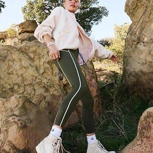 NWT - Free People - Green Leggings - Sz XS